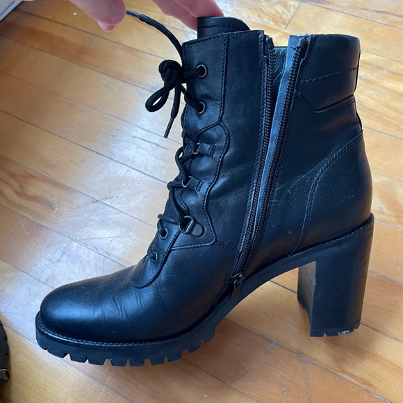 Winter boots - Picture 2 of 5